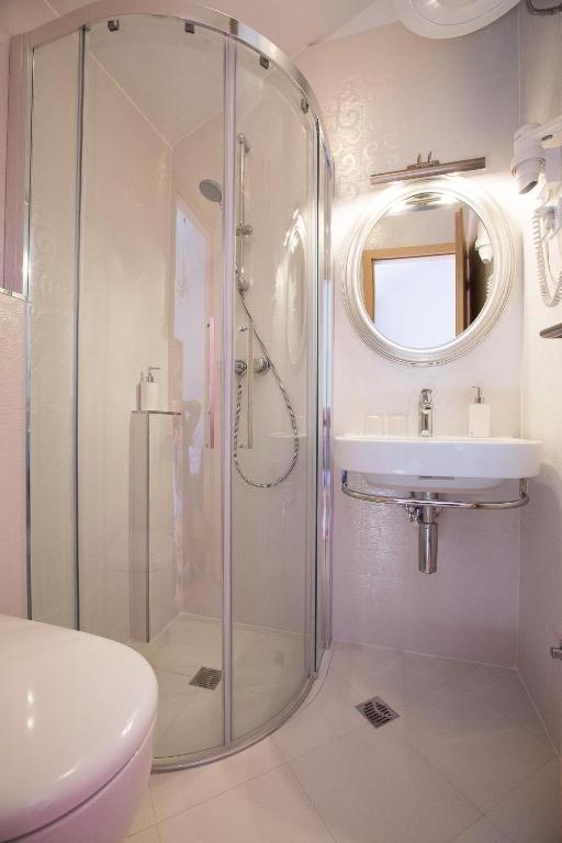 Apartment Boro 3 *